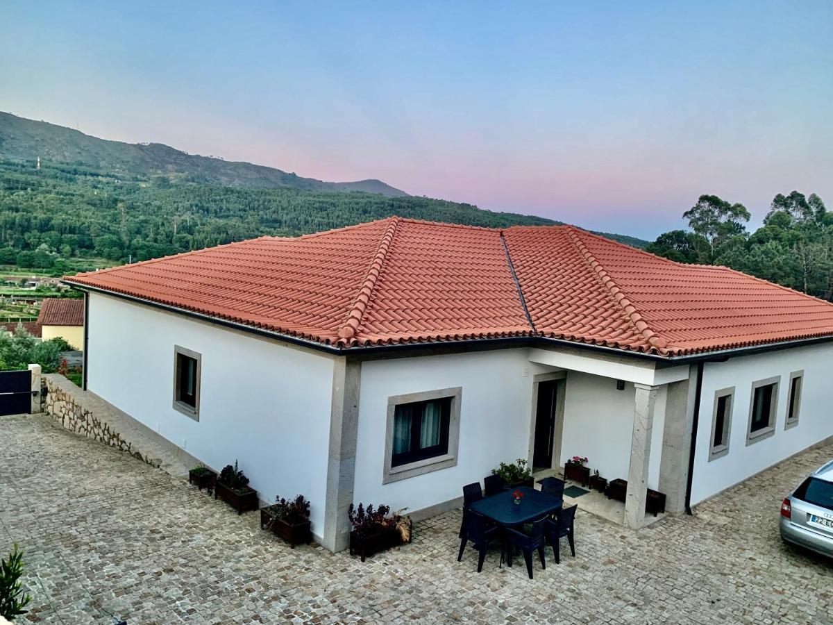 Willa Casa Valfonte - Moradia Com Piscina Gondar E Orbacem Zewnętrze zdjęcie